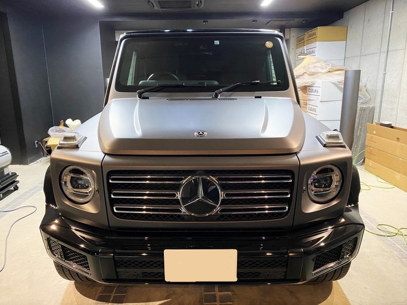 ゲレンデへのラッピング全体画像。マットグレー