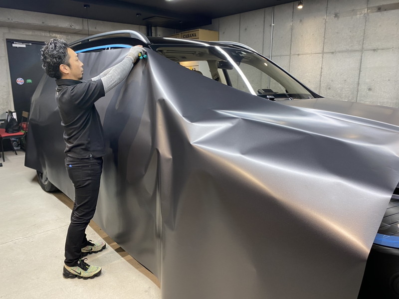 GLSへのカーラッピング施工の流れ