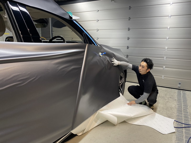 GLSへのカーラッピング施工の流れ